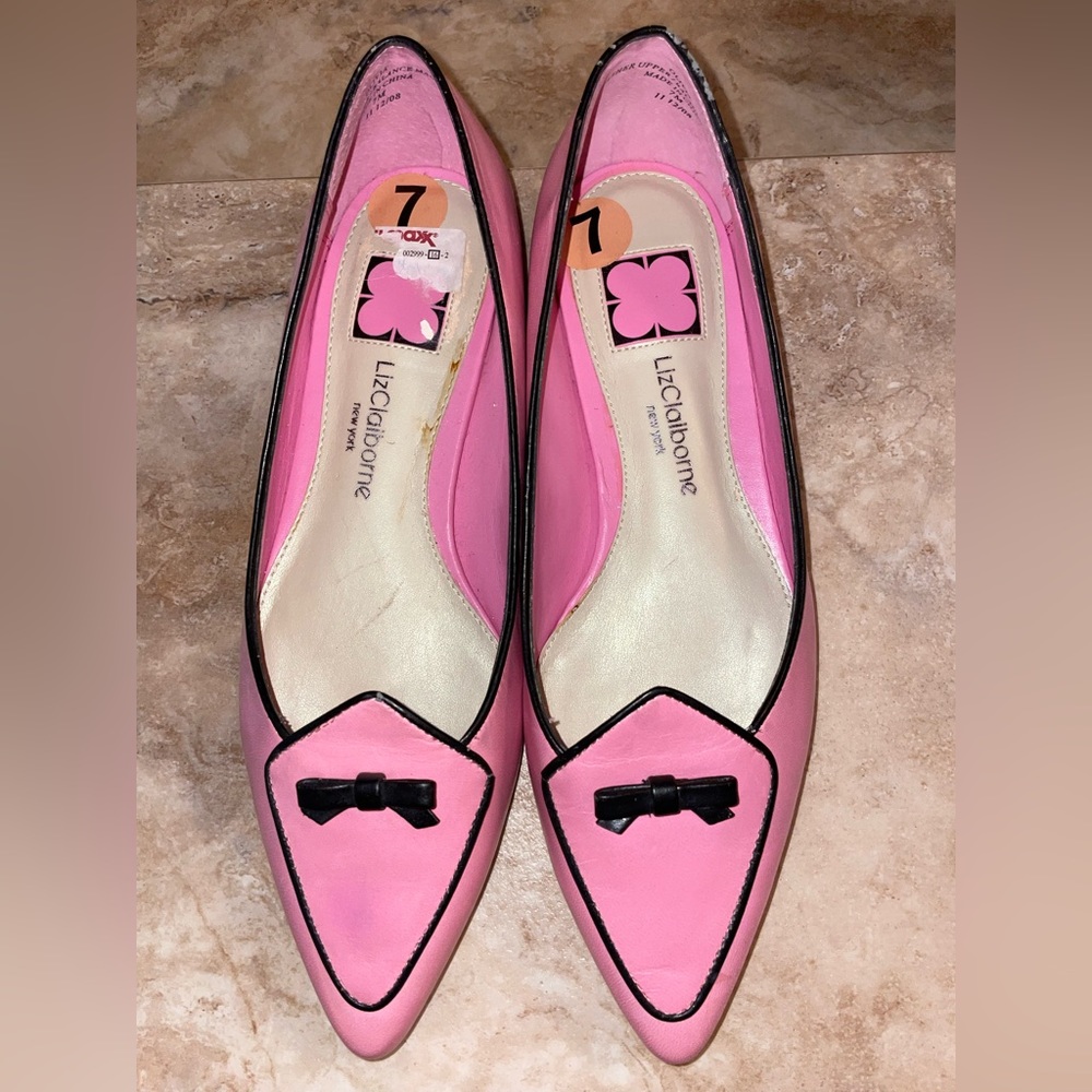 Pink Liz Claiborne flats size 7